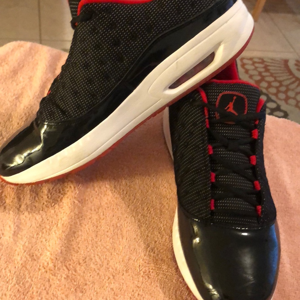 Nike Jordan CMFT VIZ AIR men’s size 10.5